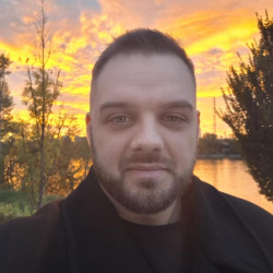 Felhasználó