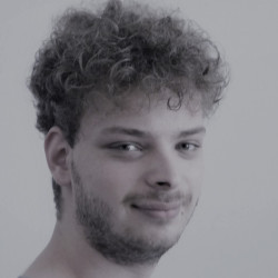 Felhasználó