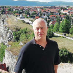 Felhasználó